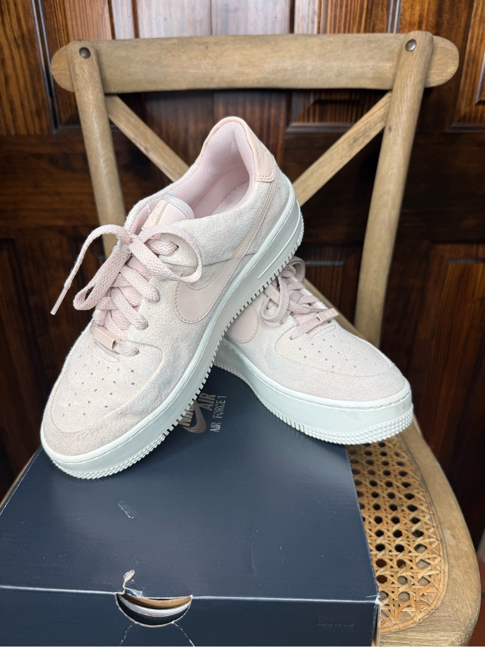 Nike Women's Low-Top AF 1 Sage Low Suede Sneakers in Light Pink